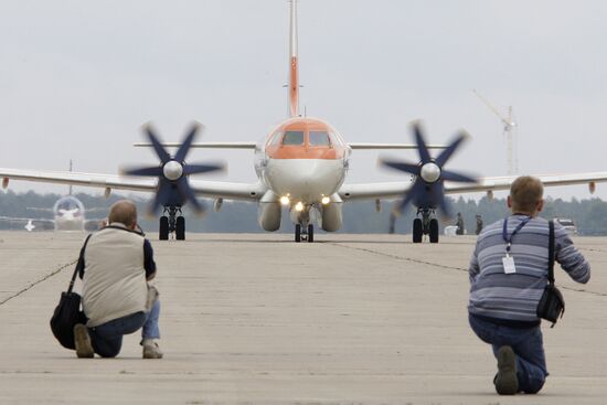Preparations for MAKS-2009 air show