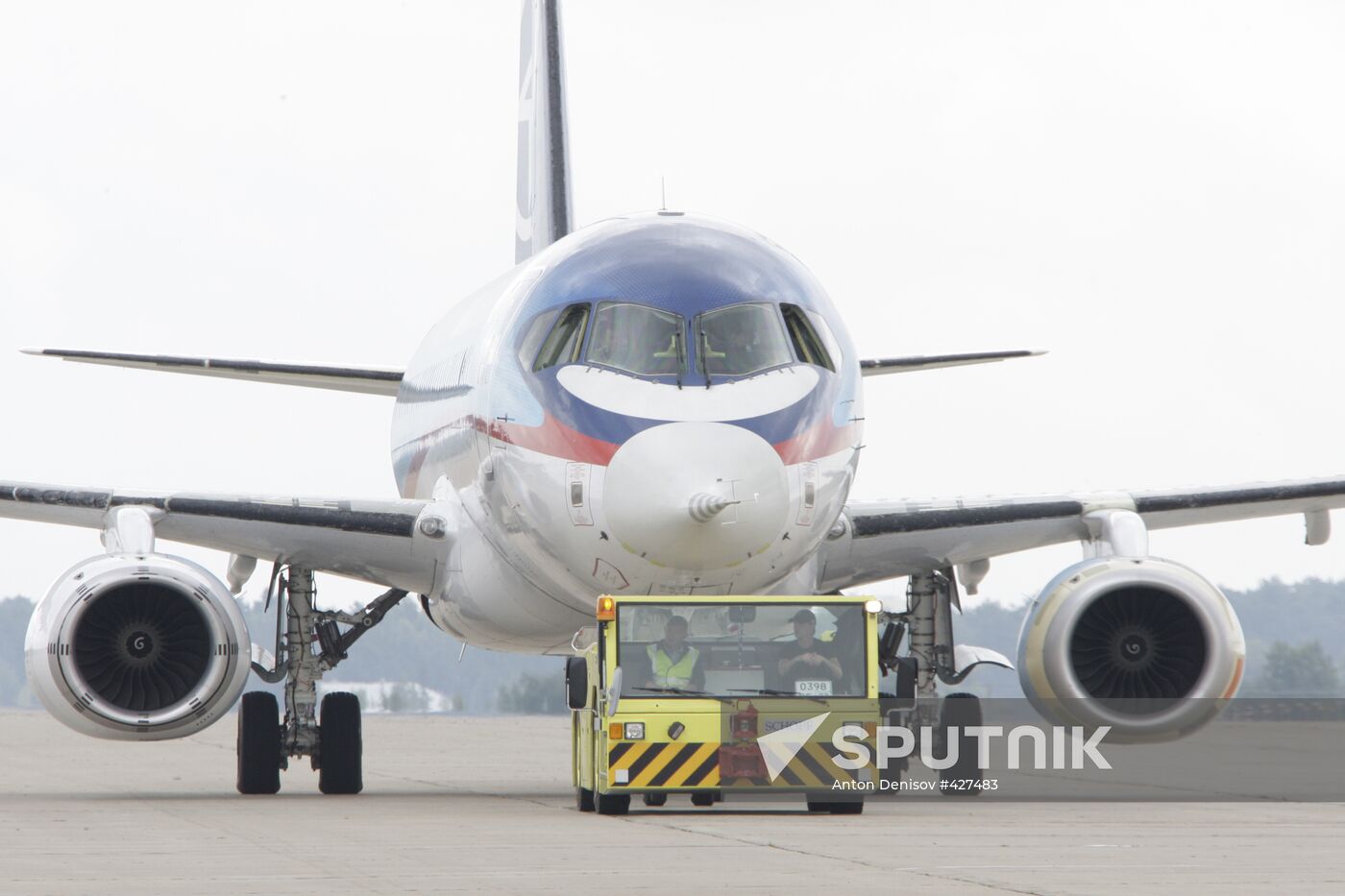 Sukhoi Superjet 100