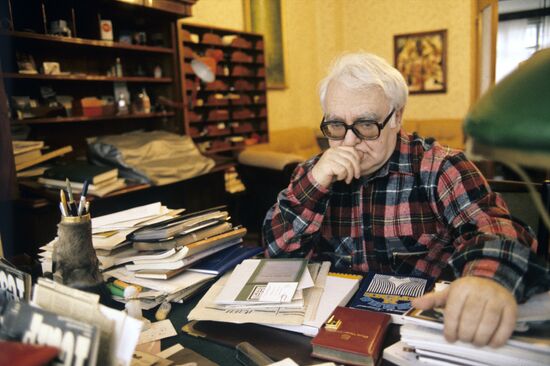 Mikhail Shatrov