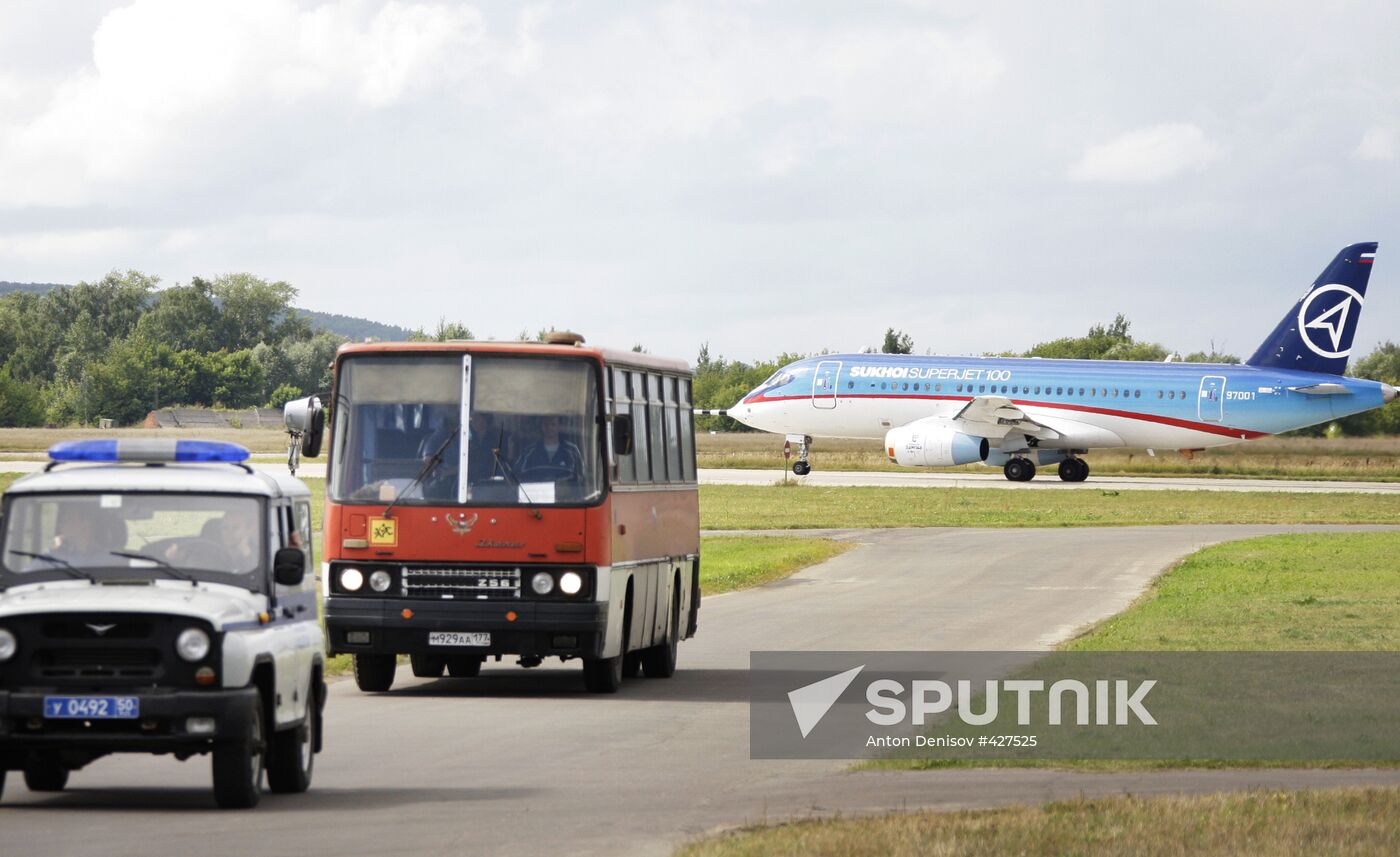 Sukhoi Superjet 100
