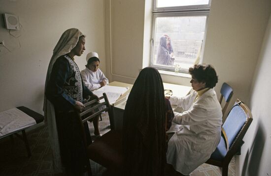 Afghan women