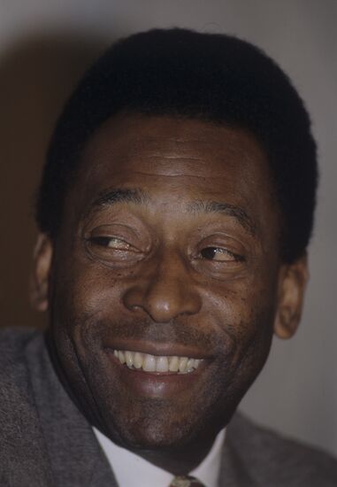 Edison Arantes do Nascimento (Pele)