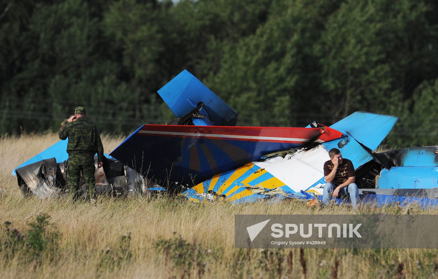 Two fighters collide during preparations for MAKS-2009