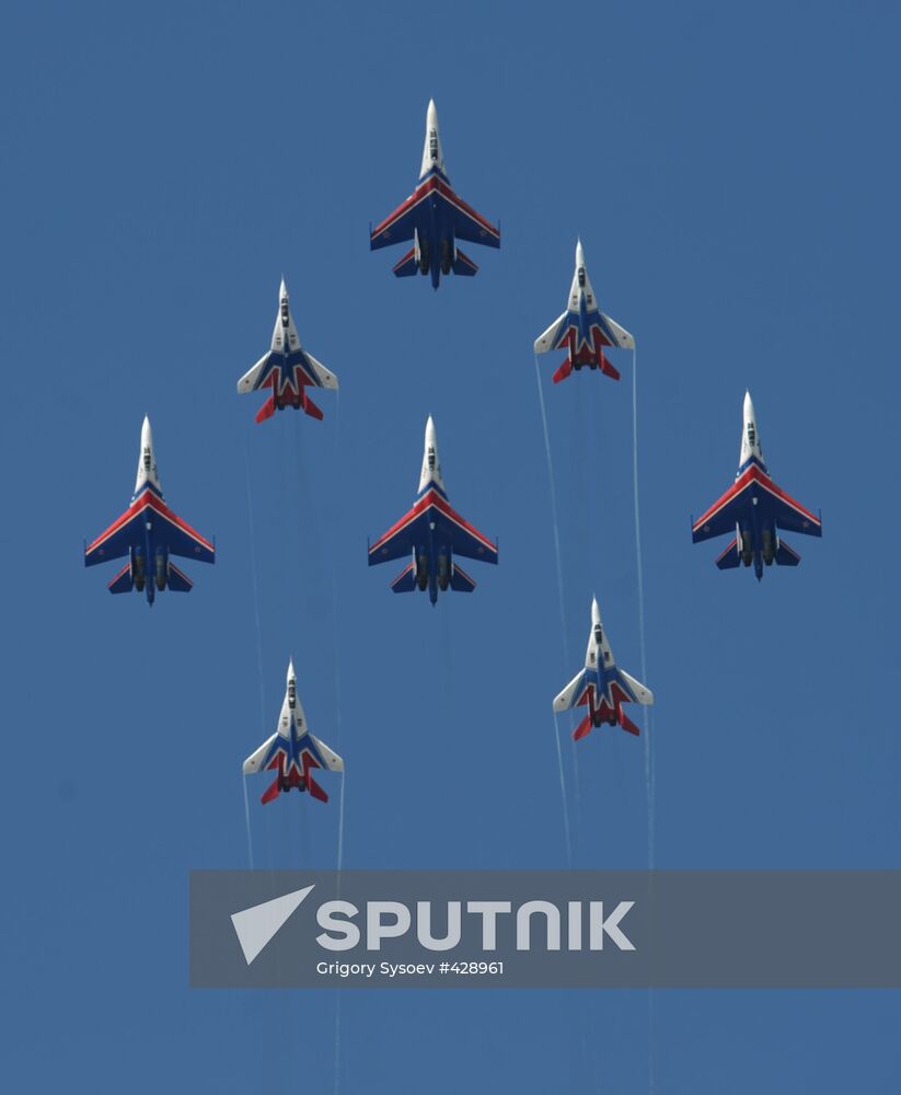 Russian Knights perform practice flight
