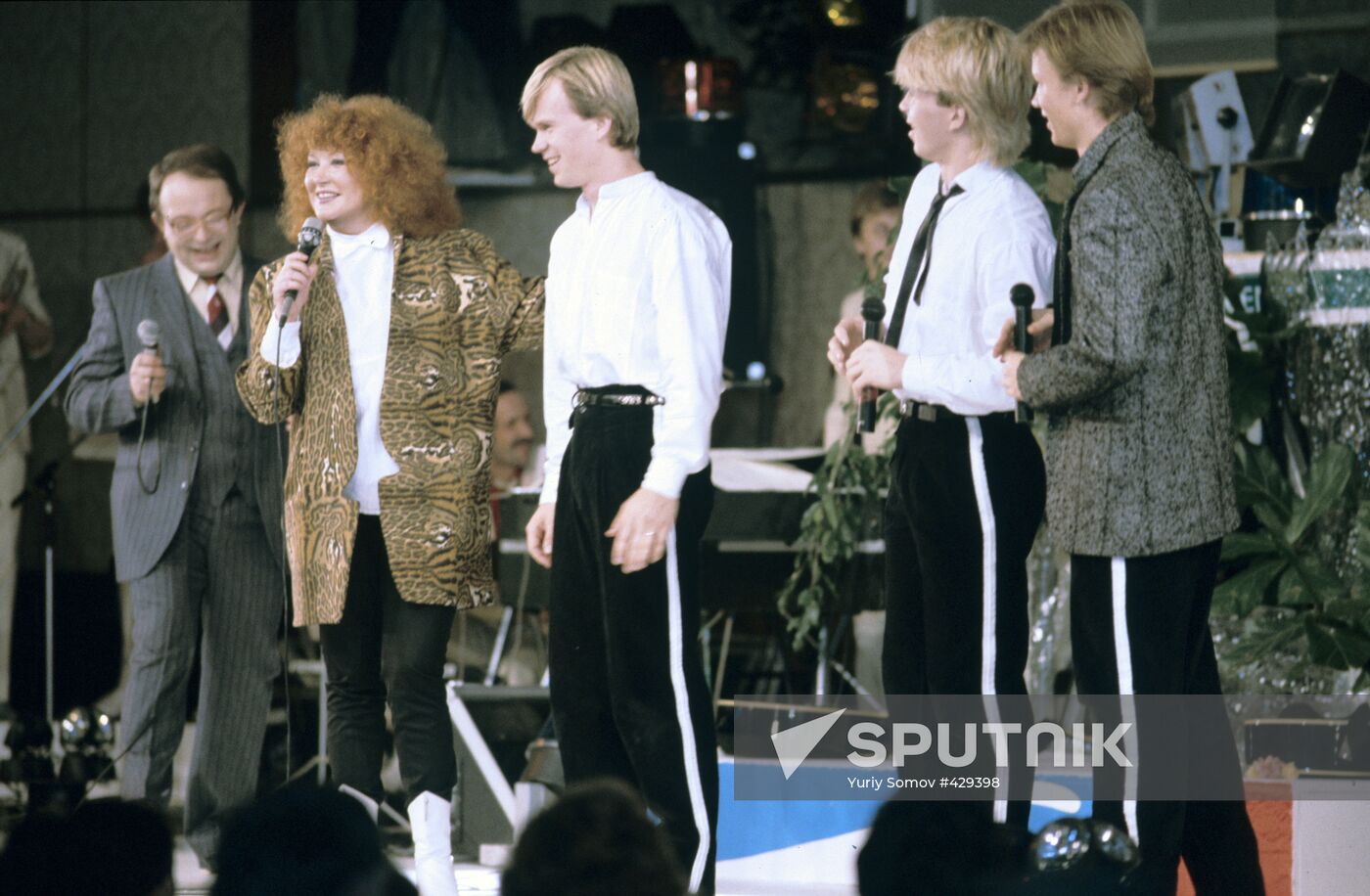 Alla Pugacheva and Herreys