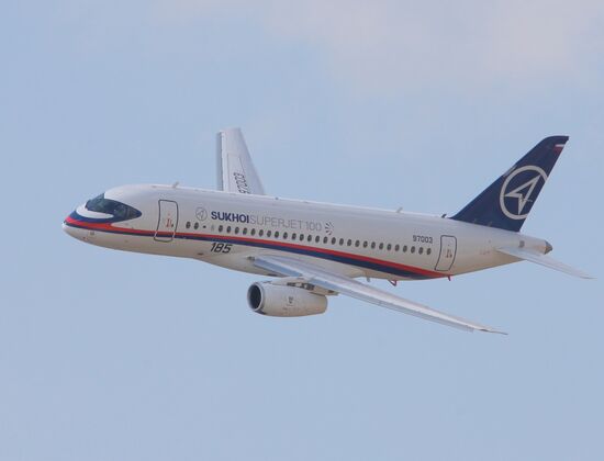 Superjet-100