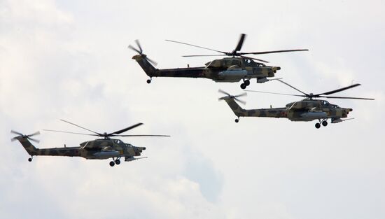 Helicopters MI-28