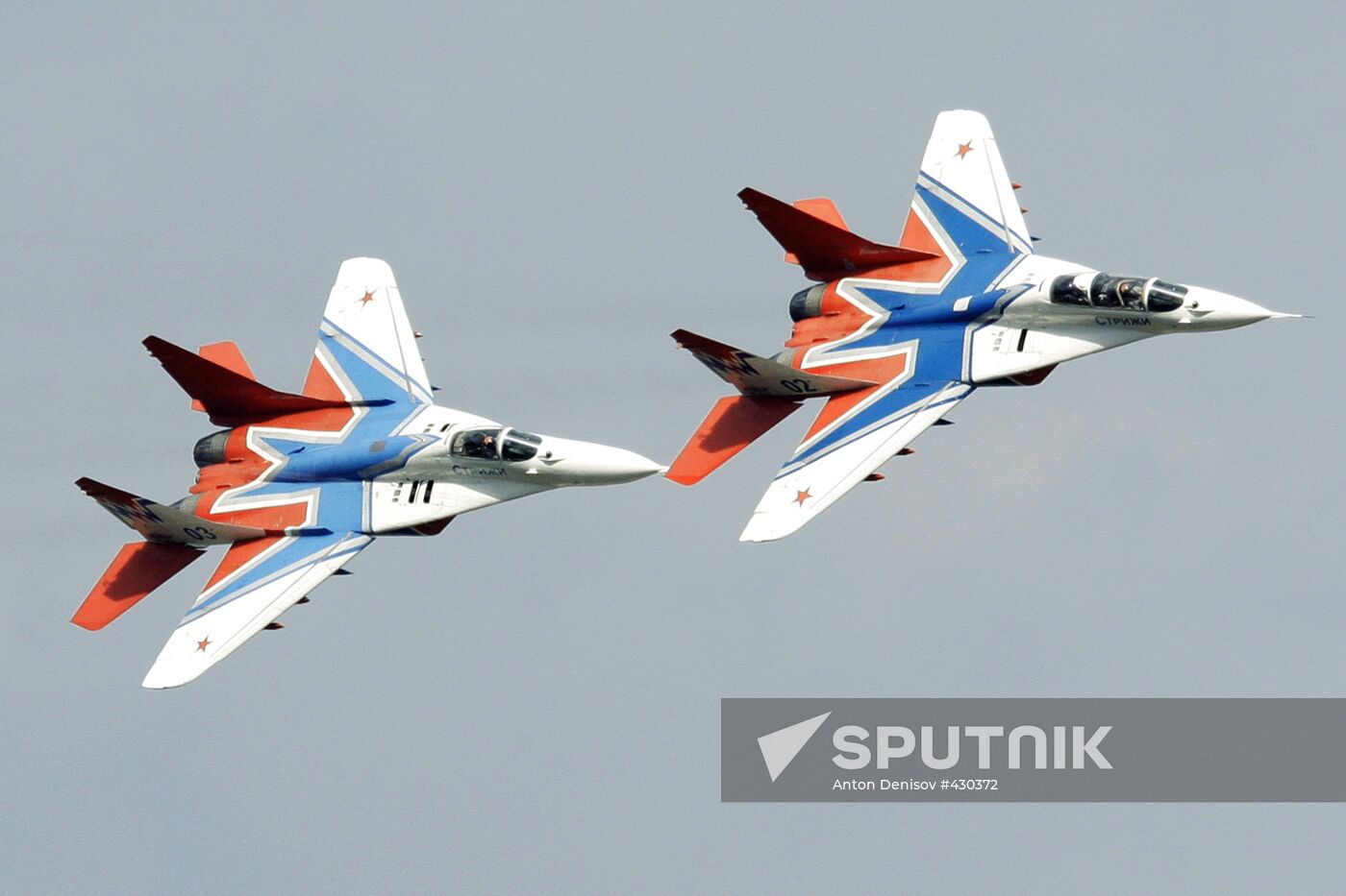 MIG-29, aerobatic team "Struzhi"