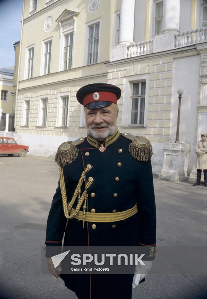 Artist Igor Kashintsev