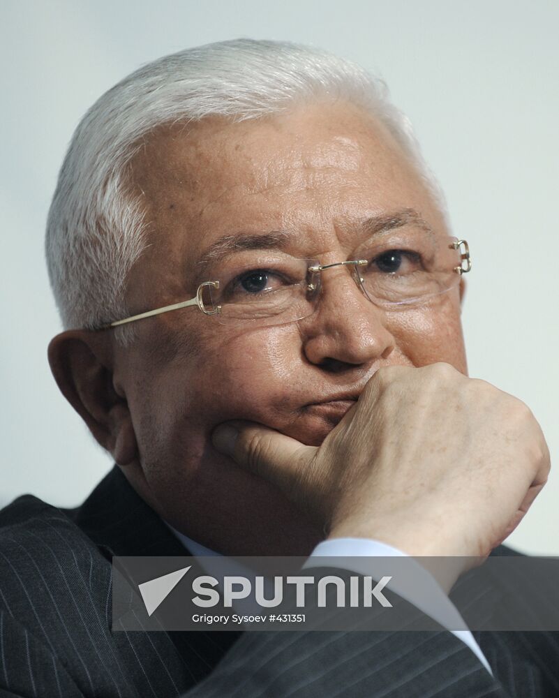 Irkut Corporation President Oleg Demchenko gives news conference