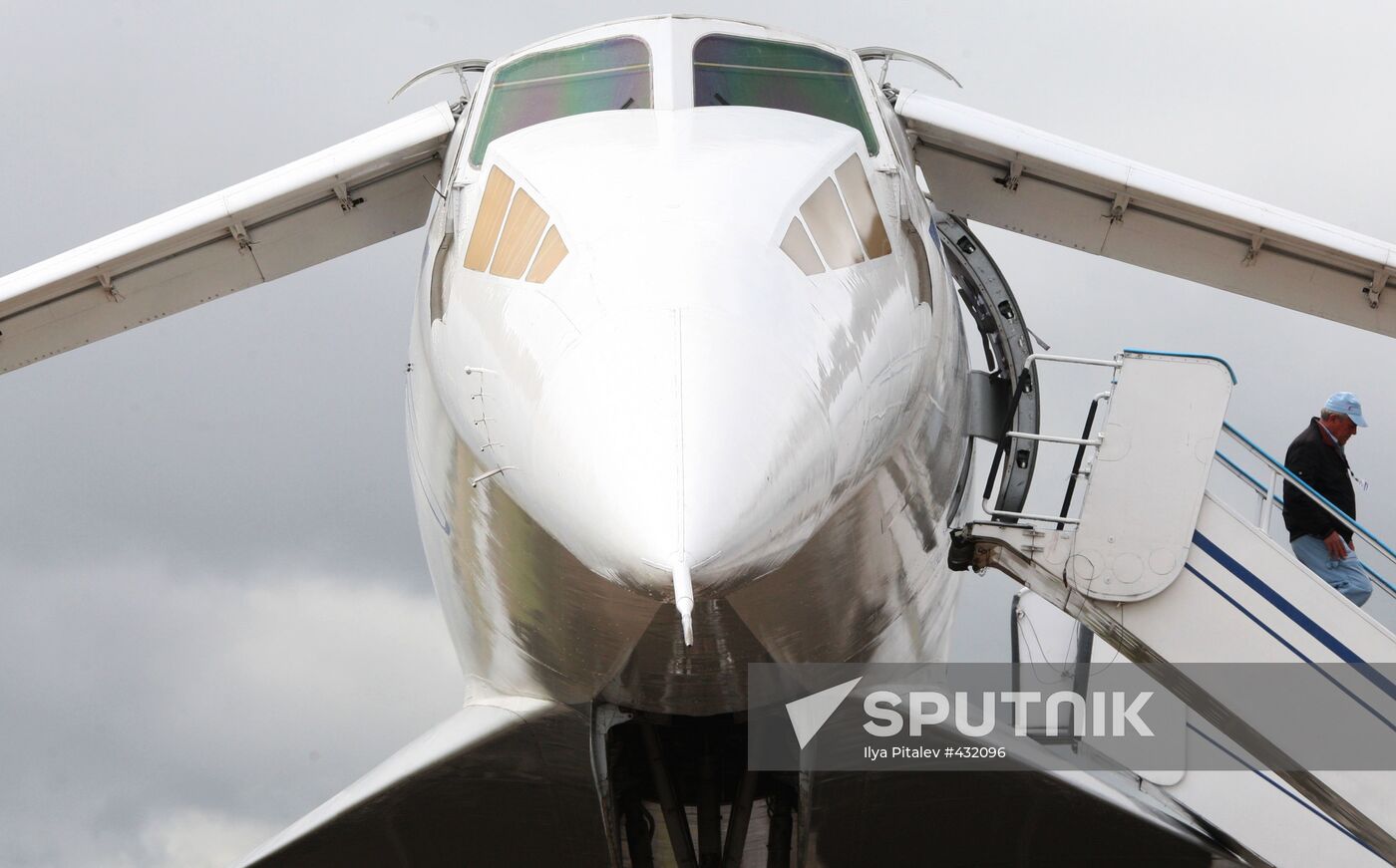 Supersonic passenger plane TU-144