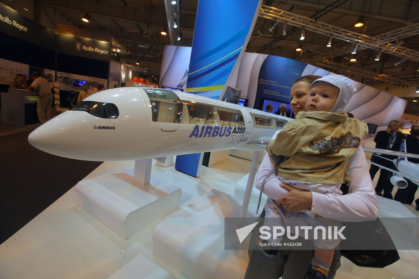 Airbus A350 mock-up at MAKS 2009