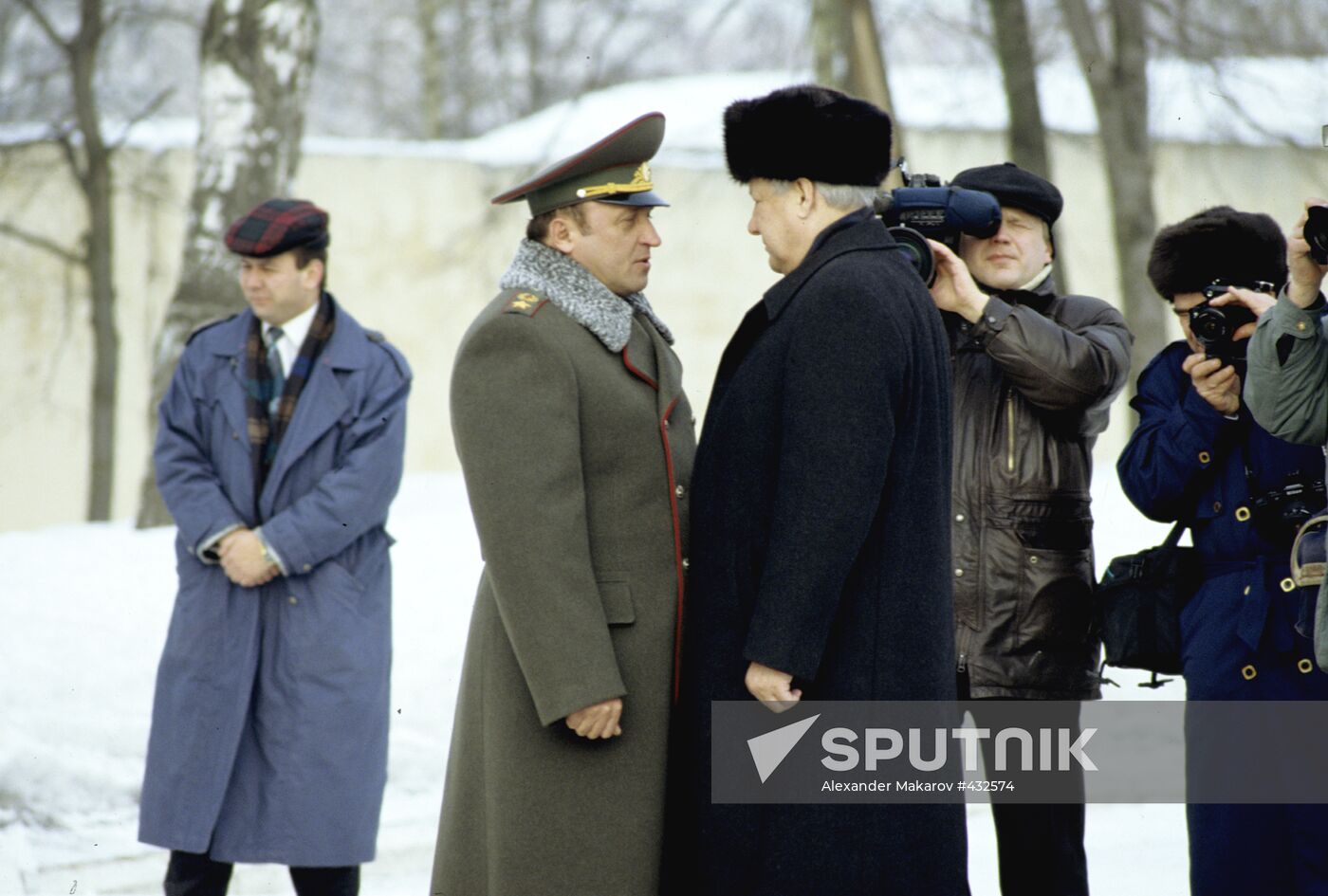 Boris Yeltsin and Pavel Grachyov