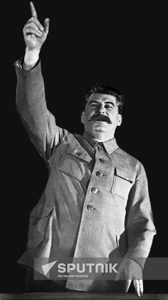 Josef Stalin
