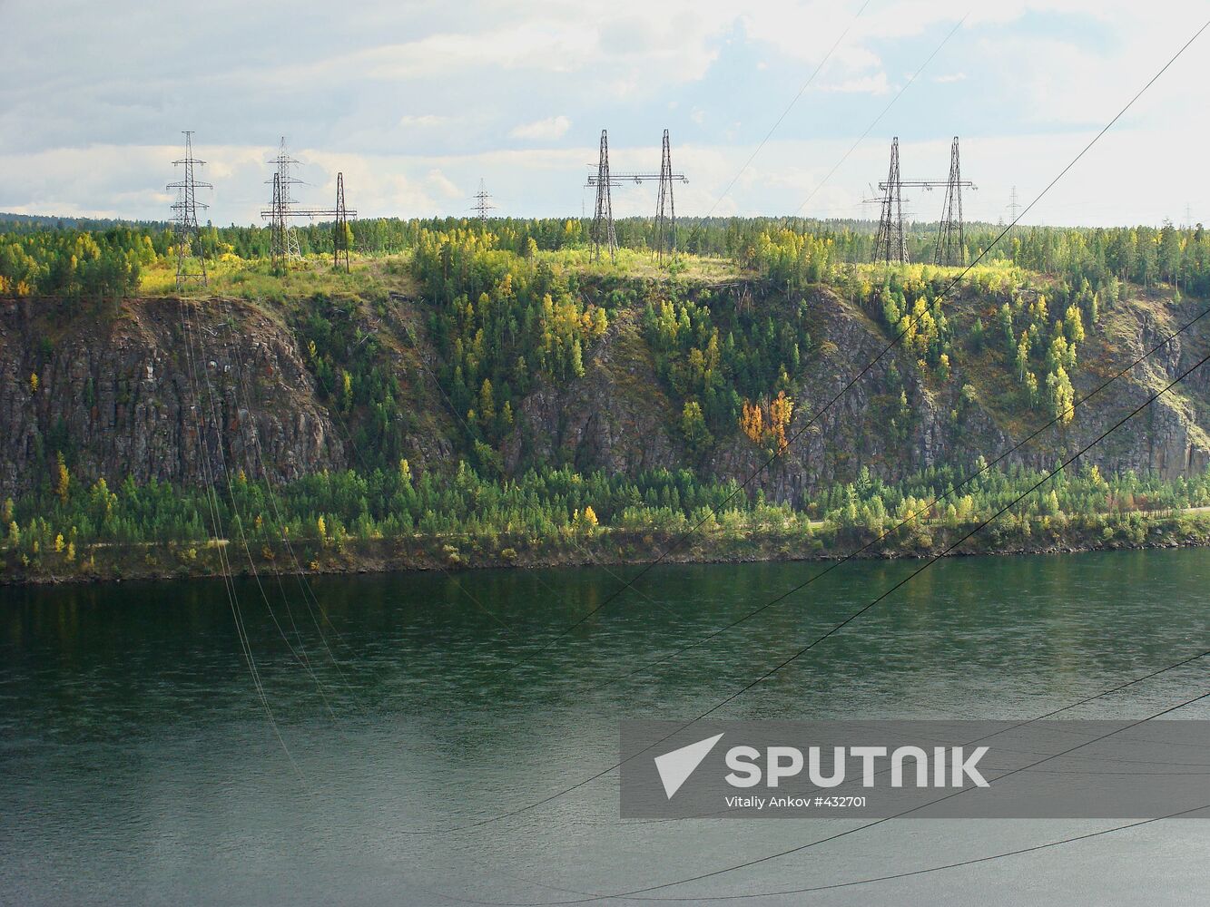 Bratsk Hydroelectric Plant power transmission lines