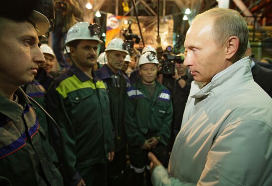 Russian Prime Minister Vladimir Putin visits town of Mirny