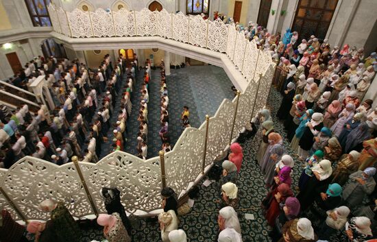 Kazan Muslims celebrate beginning of Ramadan