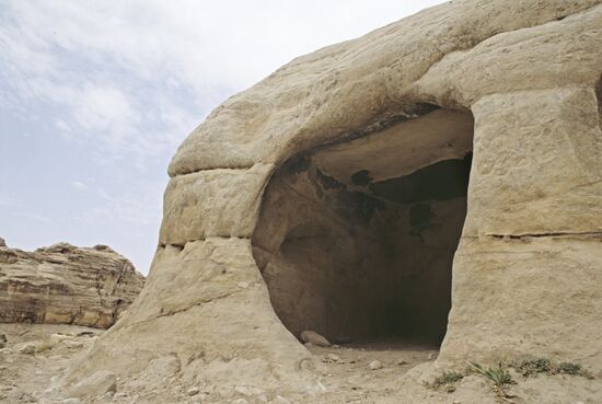 Entrance to bedouin cave