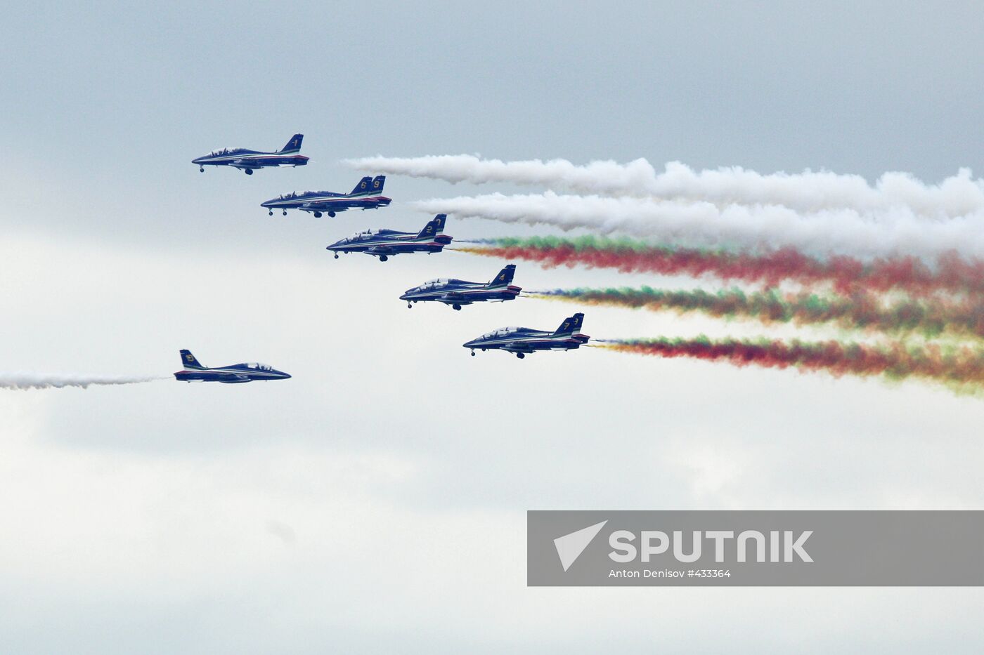 Frecce Tricolori, Italian Air Force aerobatic demonstration team