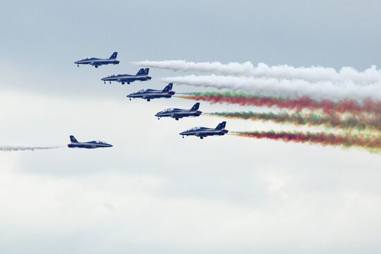 Frecce Tricolori, Italian Air Force aerobatic demonstration team