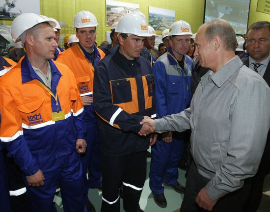 Vladimir Putin visits Vankor deposit