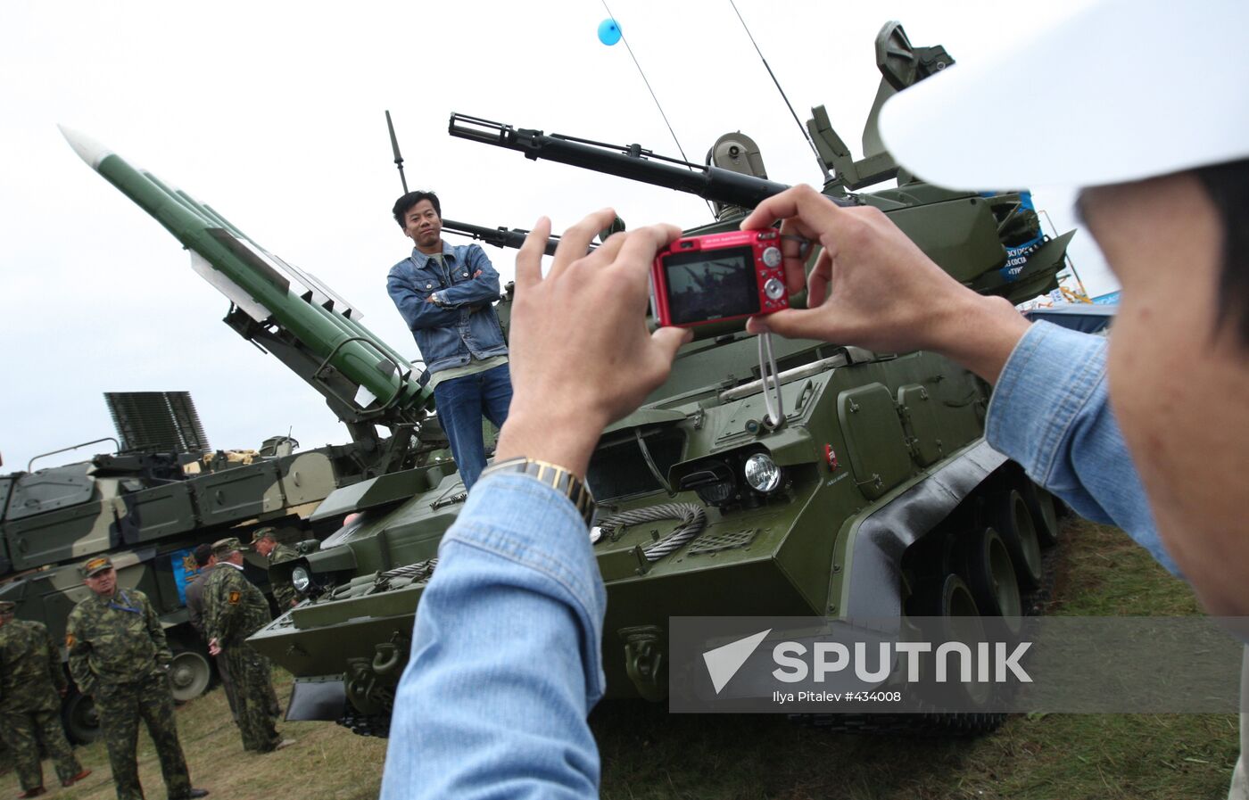 MAKS-2009 air show: August 22