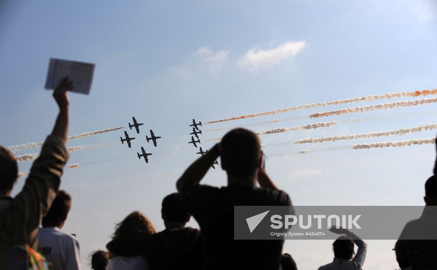 MAKS-2009 air show: August 22