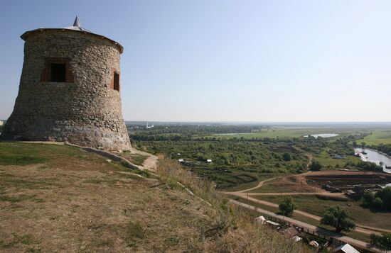 Views of Yelabuga