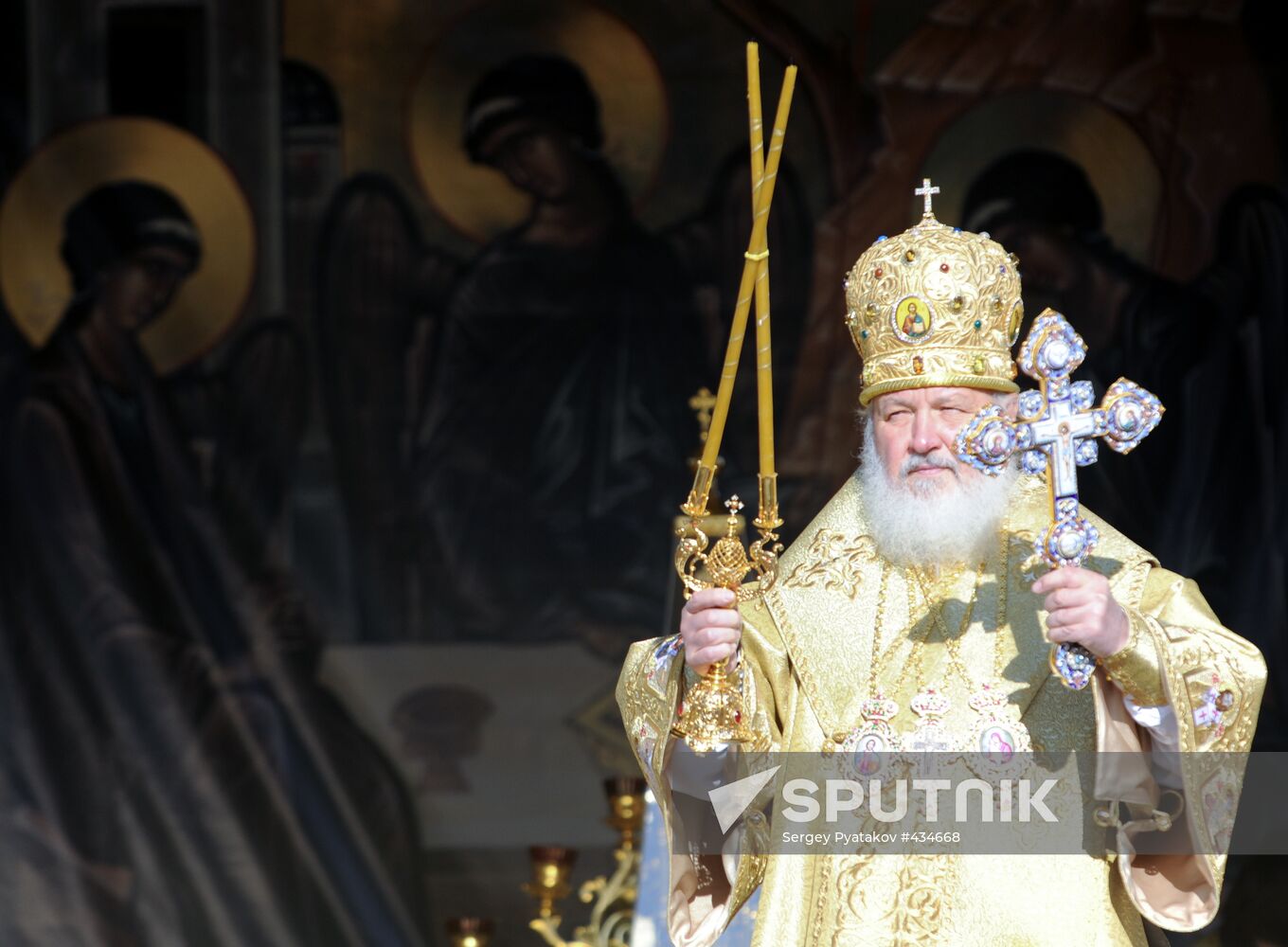 Patriarch Kirill tours Russian North