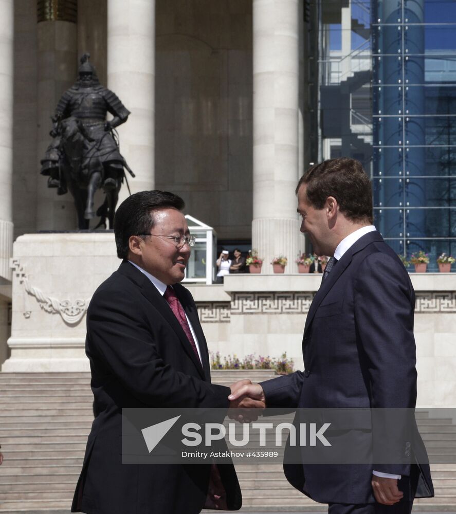 Medvedev visits Mongolia