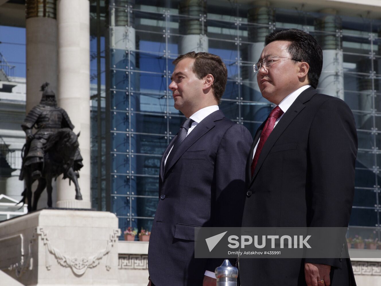 Medvedev visits Mongolia