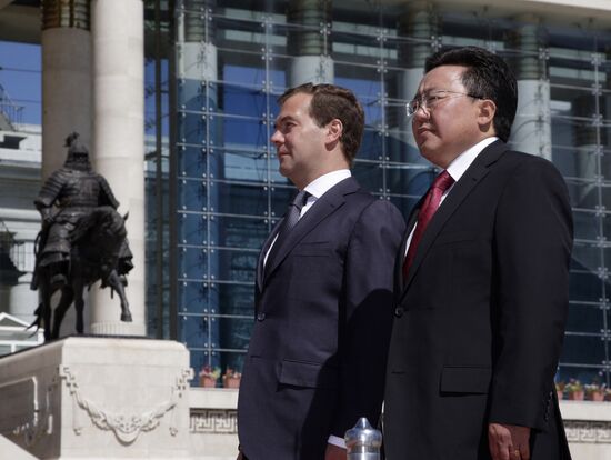 Medvedev visits Mongolia