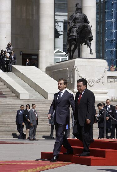 Medvedev visits Mongolia