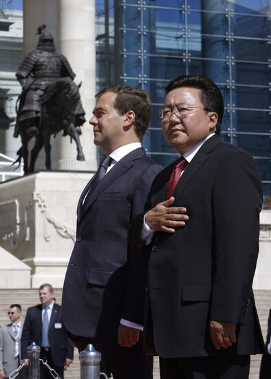 Russian and Mongolian presidents meet
