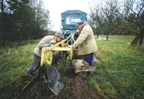 Farmer Vitaly Teivans