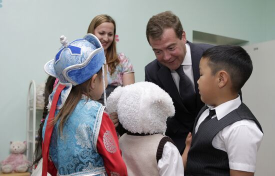 Dmitry Medvedev visits Plekhanov Academy branch in Ulan Bator