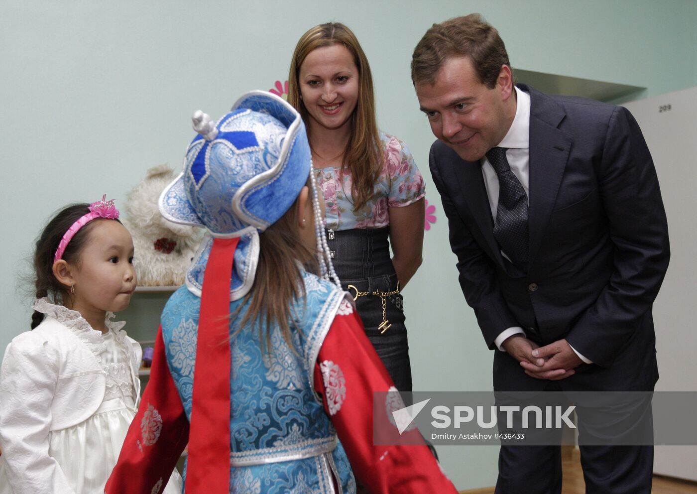 Dmitry Medvedev visits Plekhanov Academy branch in Ulan Bator