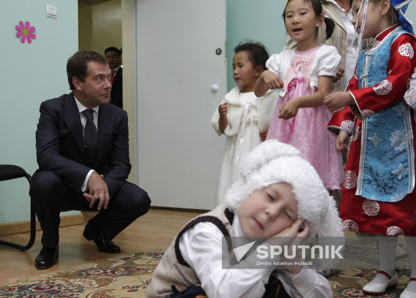 Dmitry Medvedev visits Plekhanov Academy branch in Ulan Bator
