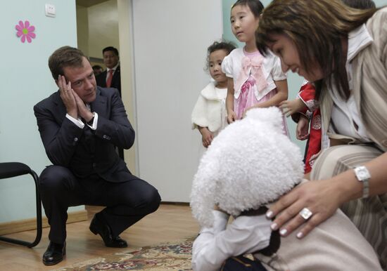 Dmitry Medvedev visits Plekhanov Academy branch in Ulan Bator