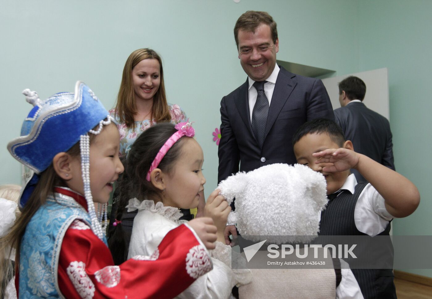 Dmitry Medvedev visits Plekhanov Academy branch in Ulan Bator