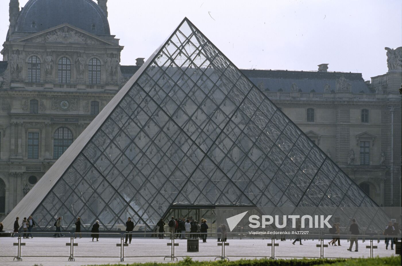 Louvre