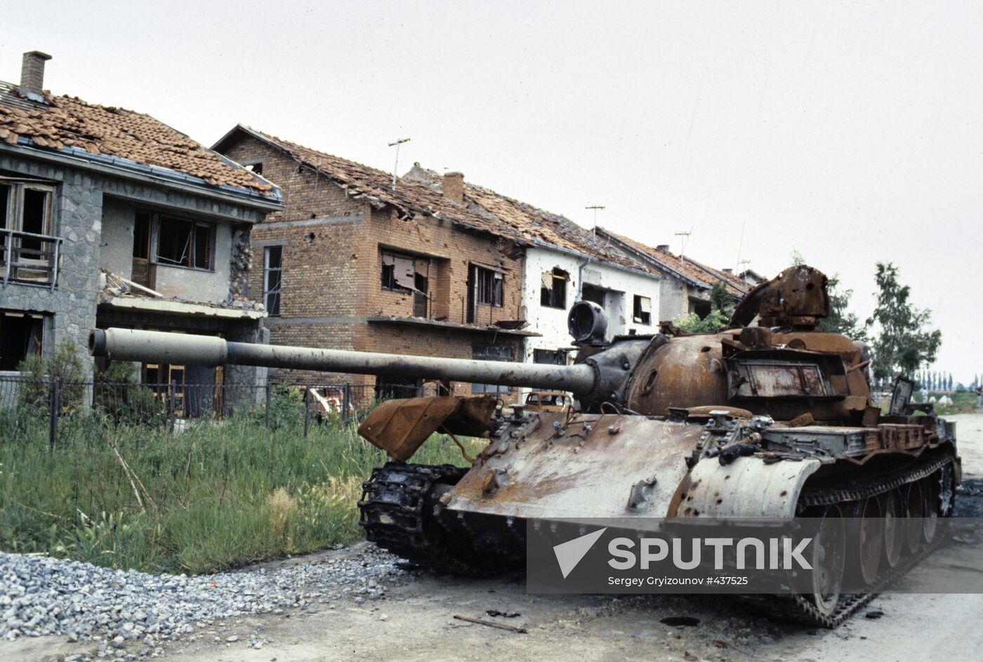 Destroyed tank in Tenja