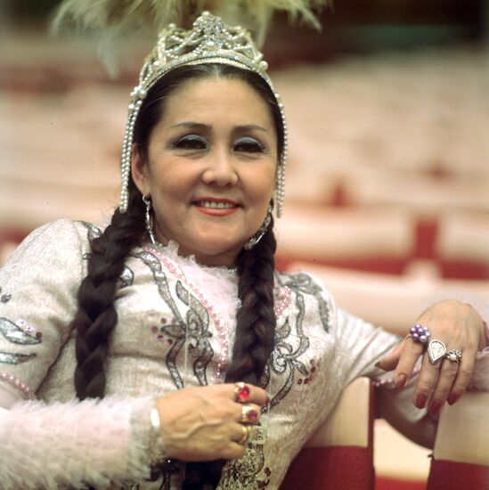 Bibigul Tulegenova