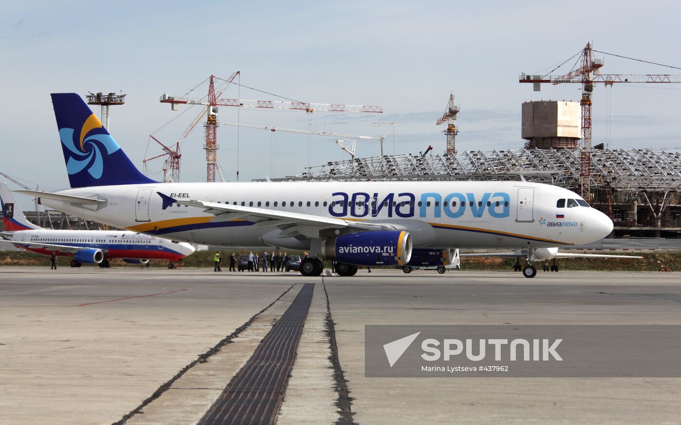 First Avianova airliner flies from Moscow to Sochi