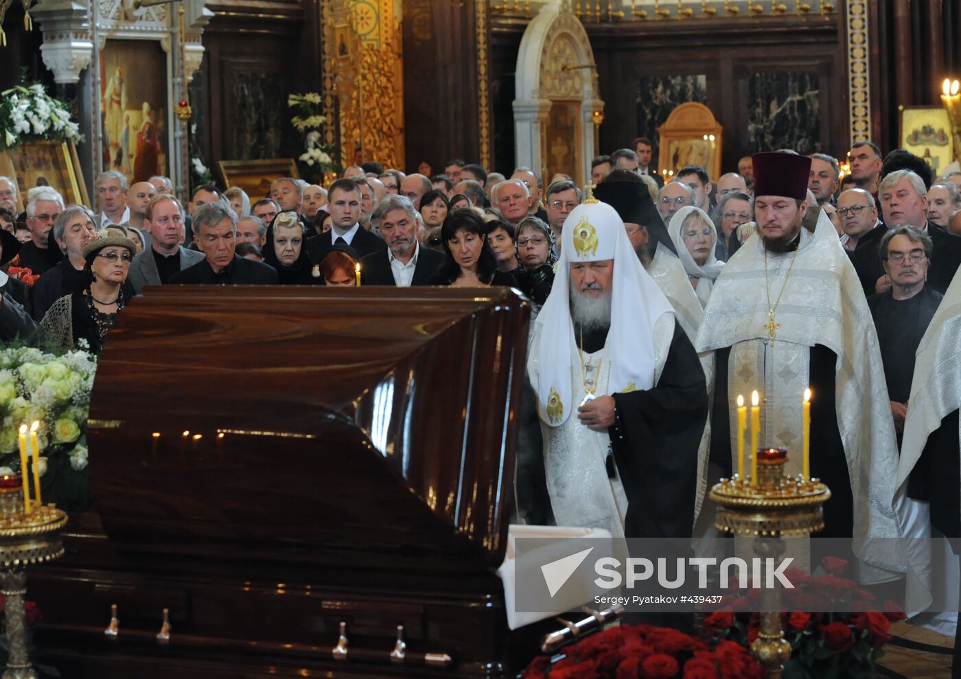 Sergei Mikhalkov's funeral service