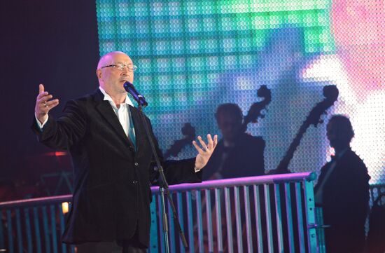 Stars Reflection music and aquatic show premiers in Moscow