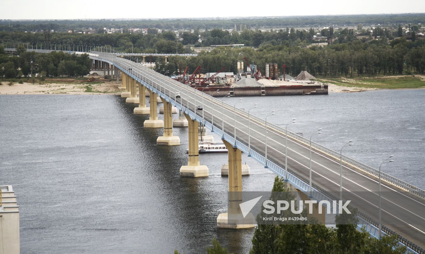 Bridge over Volga in Volgograd