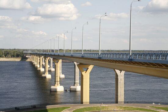 Bridge over Volga in Volgograd