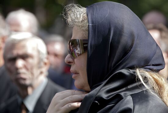 Sergei Mikhalkov's burial service at Novodevichy Cemetery