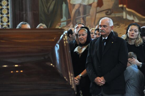 Sergei Mikhalkov's funeral service